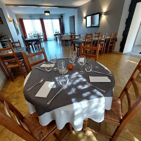 L'Accent - Hotel 2 Etoiles Et Restaurant - Logis Hotels Astaffort 외부 사진